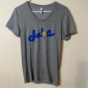 Golden State Warriors Women's Dubs Basketball Grey Tee Shirt